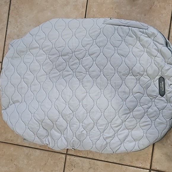 JJ Cole car seat winter wrap - Picture 1 of 3